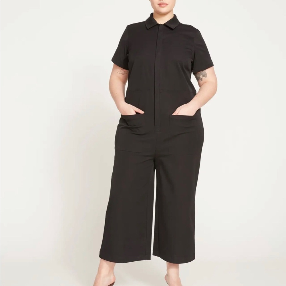 Universal Standard Kate Stretch Cotton Twill Jumpsuit
Black